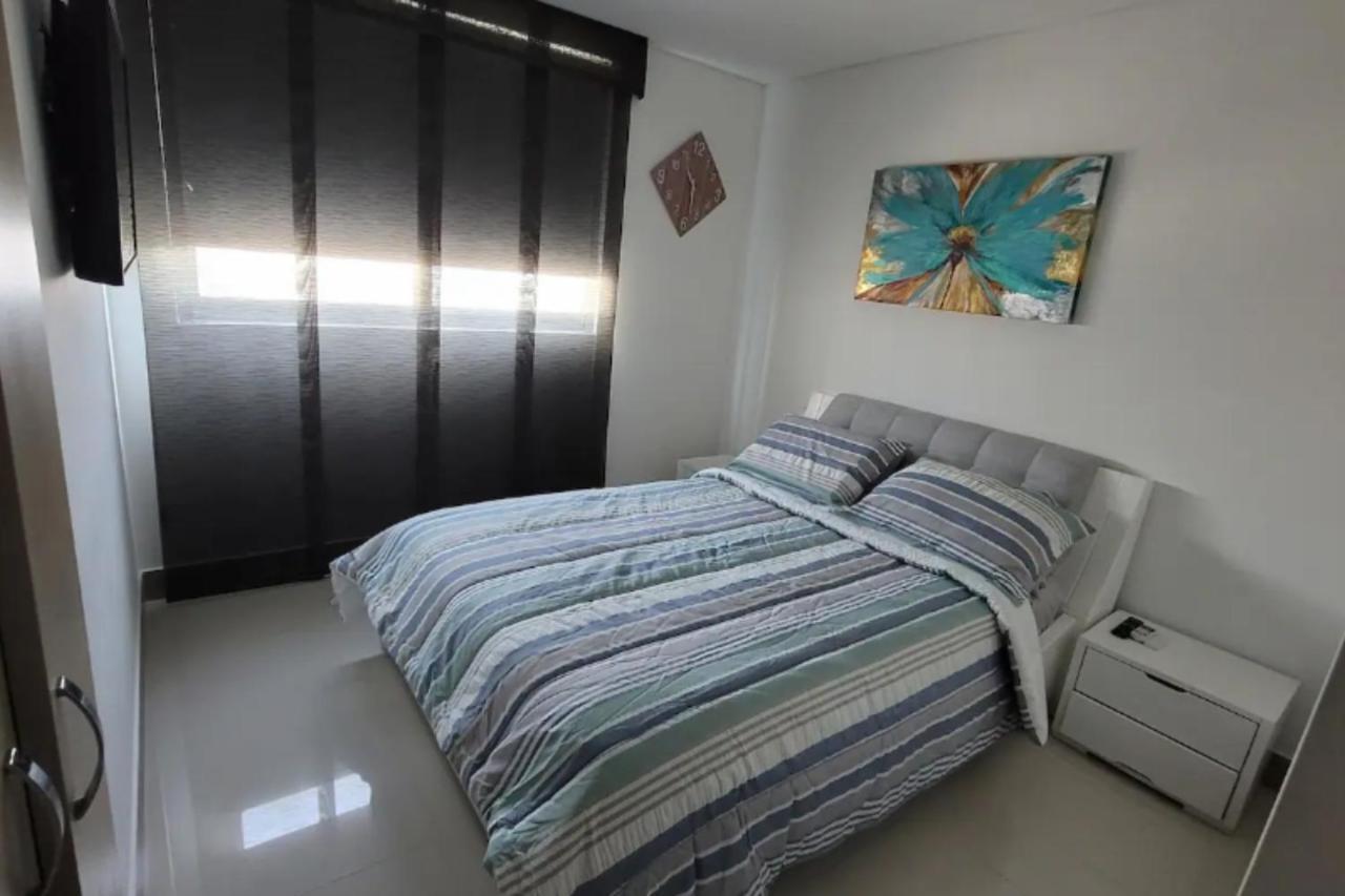 Con Vista Al Mar En Bocagrande Apartamento