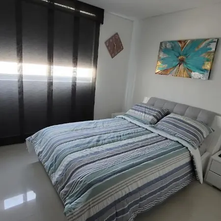 Con Vista Al Mar En Palmetto - Laguito Apartment